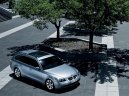 :  > BMW 530xi Touring (Car: BMW 530xi Touring)