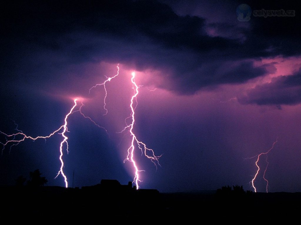 Foto: Lightning Storm, Near The Petrified Forest National Park, Arizona