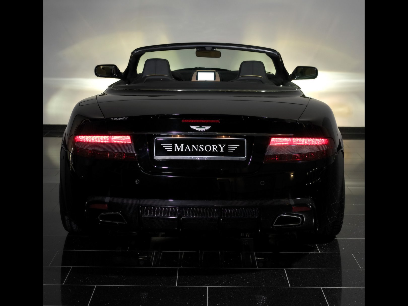 Foto: Mansory Aston Martin DB9 DB9 Volante Rear (2008)