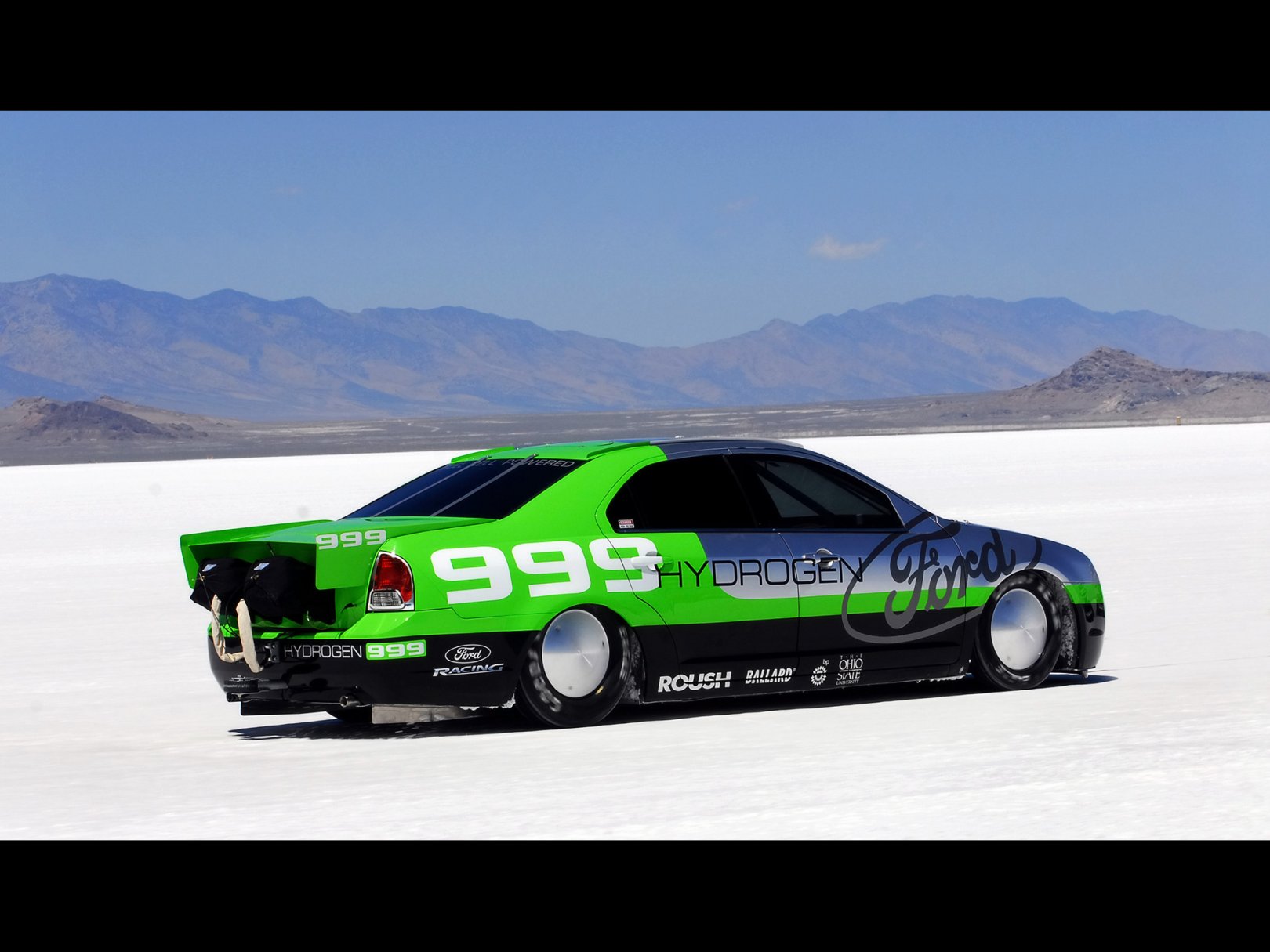 Foto: Ford Fusion Hydrogen 999 Land Speed Record Ford Fusion Hydrogen 999 Marks Milestone 6 (2007)