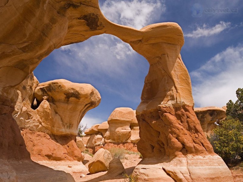 Foto: Metate Arch, Escalante Grand Staircase National Monument, Utah