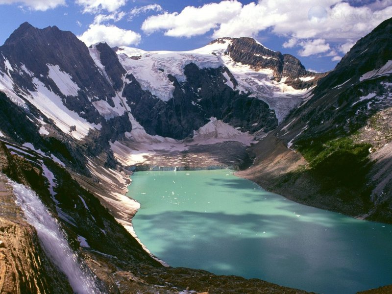 Foto: Lake Of The Hanging Glaciers, British Columbia, Canada